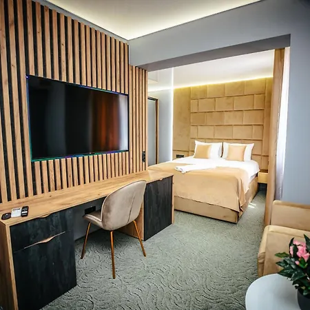 Hotel Fit Iii *