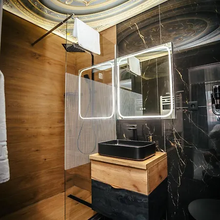 Hotel Fit Iii Kluž