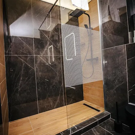 Hotel Fit Iii *